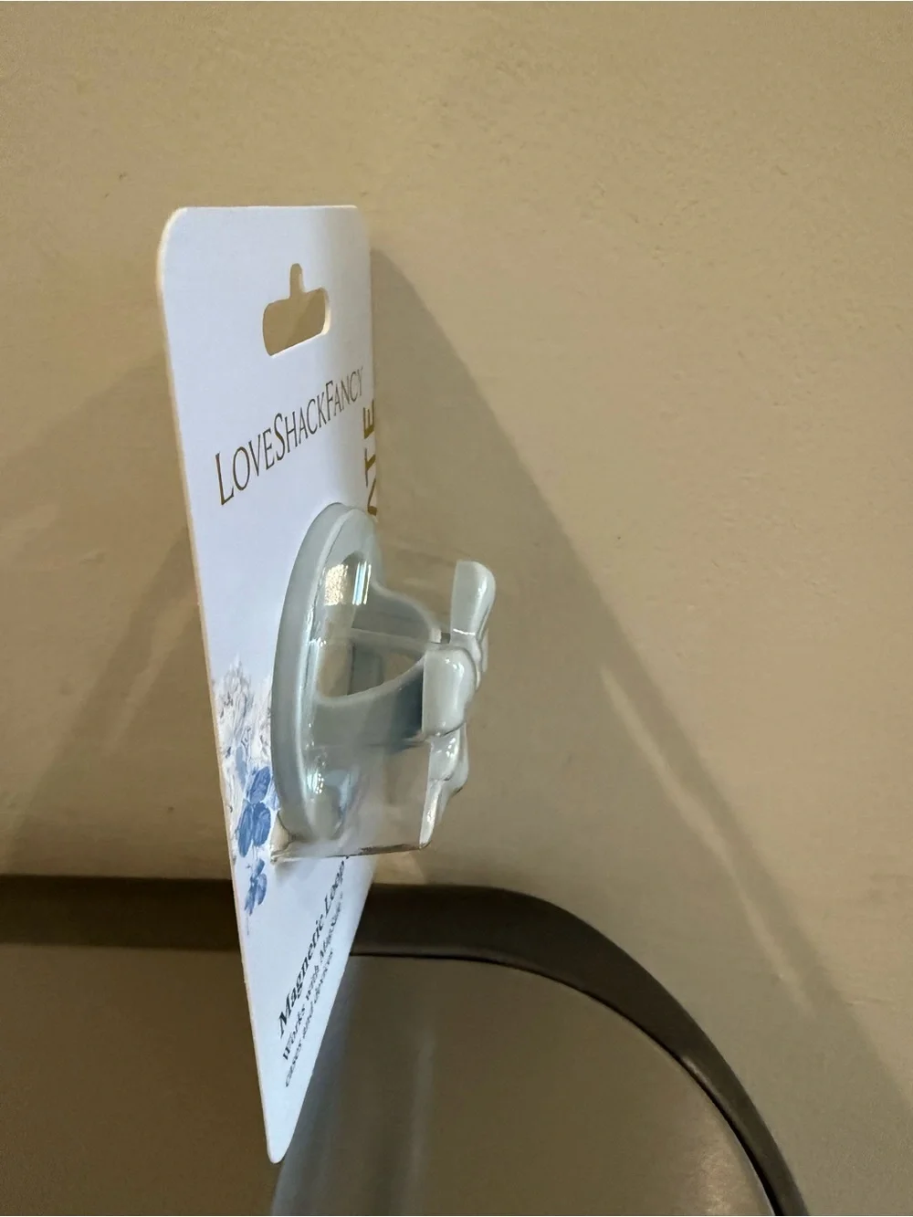 LoveShackFancy Blue Bow Magnetic Loop Grip Phone Holder